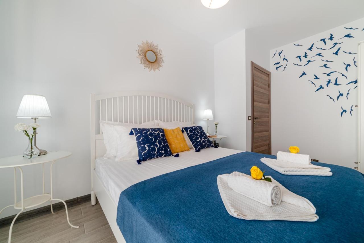 Iriny Apartment Spa&Pool By Alezzi Beach Resort Năvodari Buitenkant foto